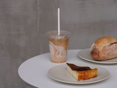 冰拿铁-大小咖啡 BigSmallCoffee(麦子店)