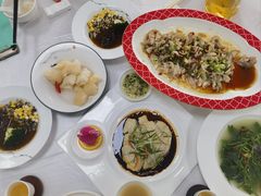 -鹿鸣酒家(越秀店)