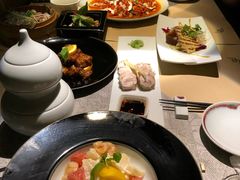 -穹六人间 people 6(岳阳路店)