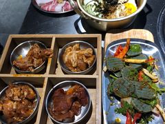 -马路牙子烧烤音乐酒馆(望京店)