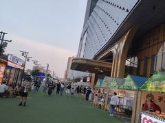 -万达广场(龙湖店)