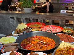 -萍姐火锅·公路夜市(武汉首店)