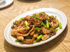 -宽鲜锅贴家常菜(永旺东部购物中心香港中路店)