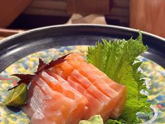 三文鱼鱼腩-筱田の食堂·izakaya(淮海中路店)