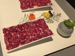 -左庭右院鲜牛肉火锅黑金店(陆家嘴中心店)