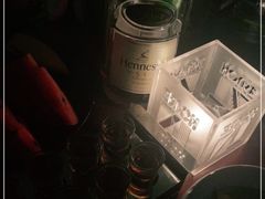 -TZ House音乐现场(来福士中心店)