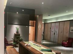 -荷风细雨·中国茶宴(世纪大道店)