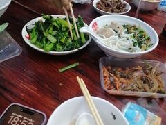 -正果忠记云吞濑粉(总店)