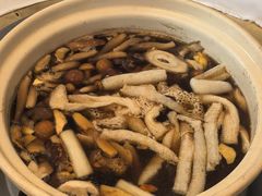-天宜隆蘑菇宴火锅(石景山旗舰店)