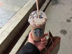 熔岩黑巧摩卡-星巴克臻选(呼和浩特维多利摩尔城店)