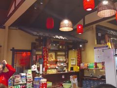 -富正毅三下锅·湘西韵味(天门山索道店)