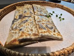 老北京红糖麻酱饼-秀儿四九城·新京菜(亚运村鸟巢店)