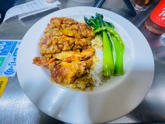 咖喱薯仔黄金炸雞鸡扒饭-颓记茶餐厅(美景总店)