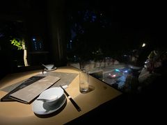 -穹六人间 people 6(岳阳路店)