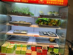 自助取餐区-钢管厂歆瑞源油卤串串香(春熙路太古里店)