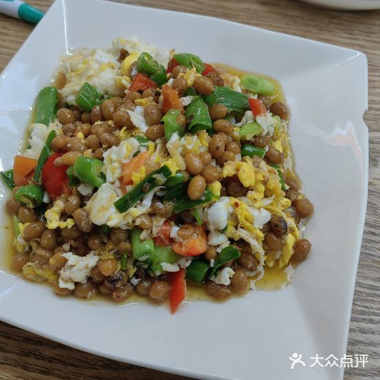 小湘村湘菜(海威·新界店)