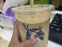 -瑞幸咖啡(科尔达大厦店)