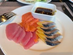 -大中华希尔顿酒店-念自助餐·嗨啤·小龙虾