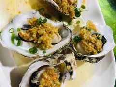 -四川小胡子海鲜(丁村万人海鲜广场店)