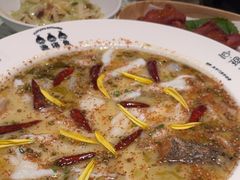 -渔语鱼新川菜Bistro(万象天地店)