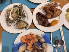-亚龙湾希尔顿自助餐厅·海鲜·烧烤·沙滩BBQ·现场乐队