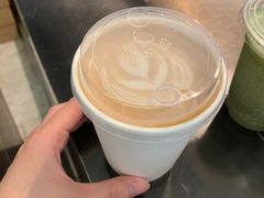 燕麦拿铁-Manner Coffee(芮欧百货店)