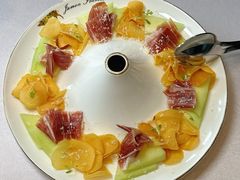 诺邓火腿无花果芝士沙拉-RIVIERA 松鹤楼(外滩店)