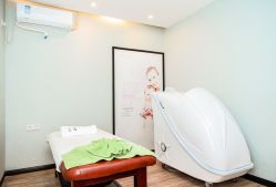 -嫒多泉产后健康管理中心(沙坪坝三峡广场店)