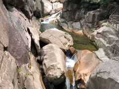 -鄣山大峡谷