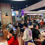 金汤花胶鸡锅是打边炉中的战斗机