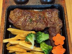 -菲滋意式餐厅(金华银泰城店)