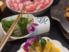 -大龙辣火锅·龙虾·烧烤(湖滨新天地店)