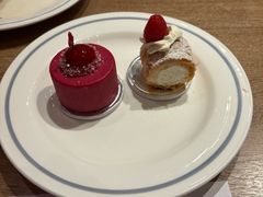 -咖啡苑自助餐厅·中国大饭店