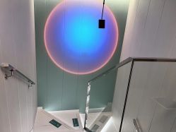-PE SALON