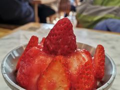 雪山草莓-满记甜品(湖滨店)