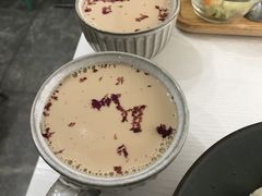 玫瑰鲜奶茶-箪食记(汉口路店)