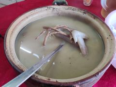 老火风姜月婆鸡-正宗高流河饭店原创风姜鸡