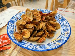 -江城燕子大排档(江汉路步行街店)