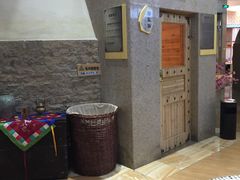 -丽池宫韩式汗蒸会馆(华灯坊店)