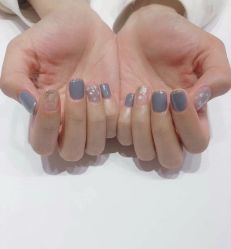 -莉娜美睫·穿戴甲