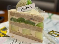 应季白巧水果千层-PAOPAO Bakery&Café(港汇店)