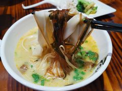 -76人老烩面(龙湖泰山路店)