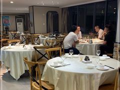 大堂-好兄弟郭巨海鲜(天一阁店)