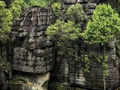 -梭布垭石林景区