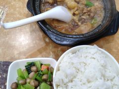 -杨铭宇黄焖鸡(五爱街店)