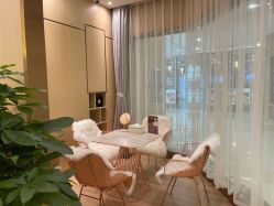 -香港倾城国际·美容美体中心