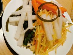 -小鱼小牛·鱼牛干锅·脆鱼火锅(世欧广场店)