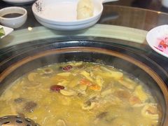 -野菌皇海景野生菌火锅(滨海大道店)
