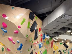 -ROCKPLUS攀岩馆(环宇城店)