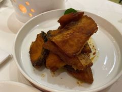 上海熏鱼-老正兴菜馆(福州路店)
